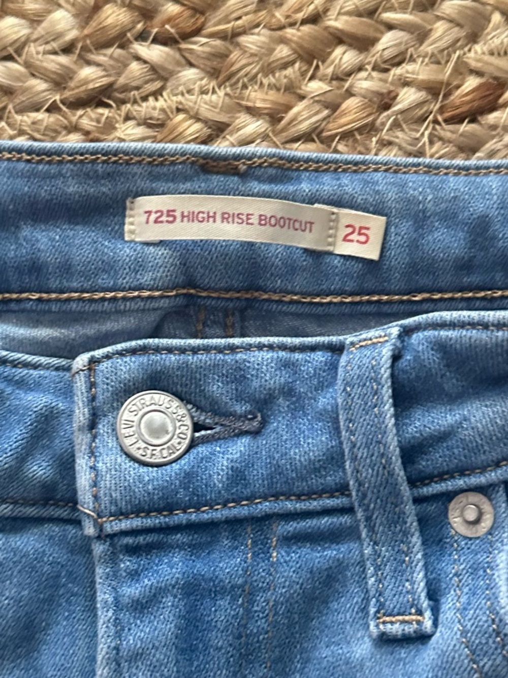 LEVIS HIGH RISE BOOTCUT JEANS - Picture 2 of 6
